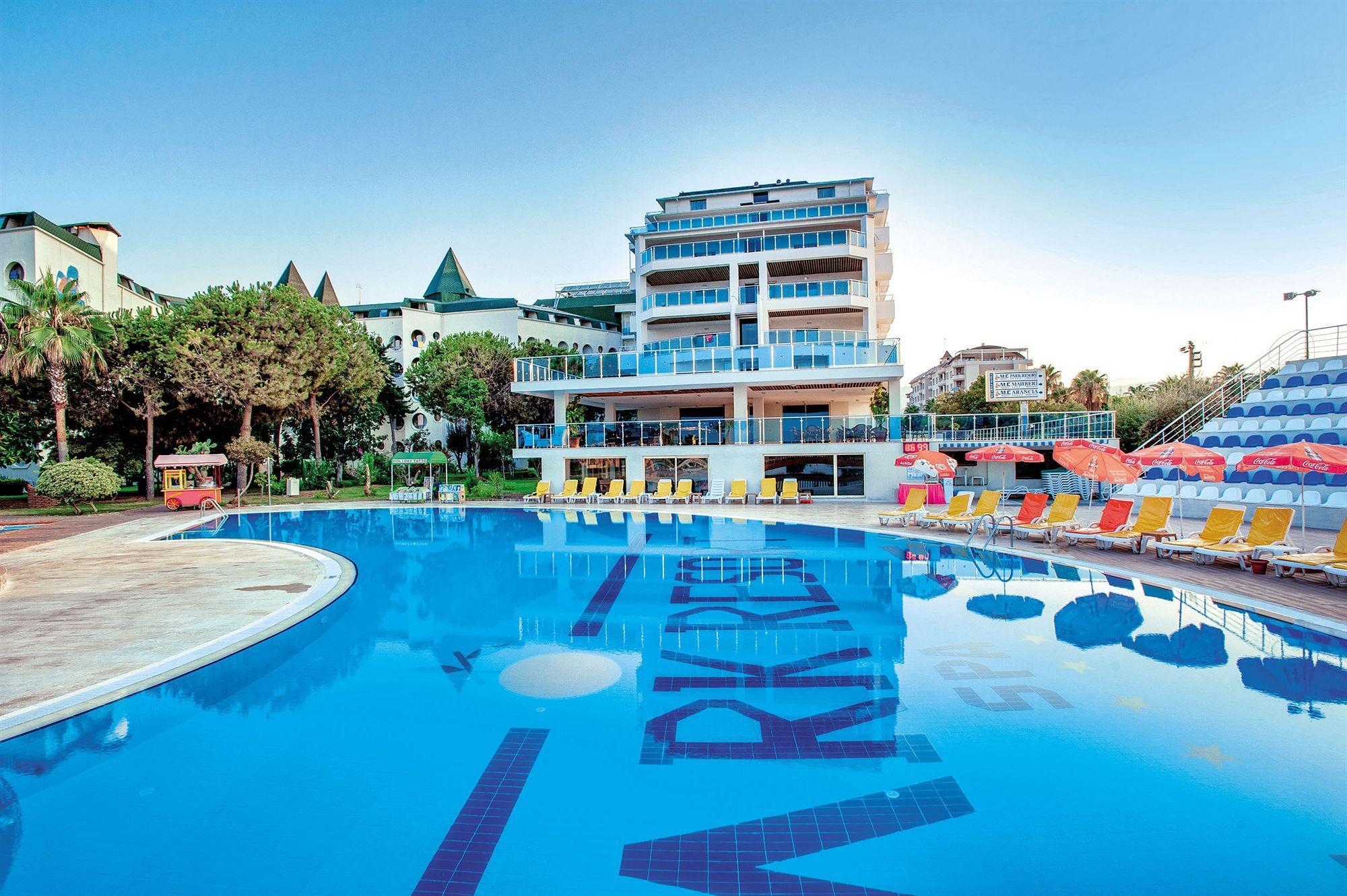 MC Beach Resort Hotel 6/53