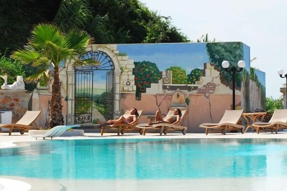 HOTEL RESIDENCE TRAMONTO 5/34