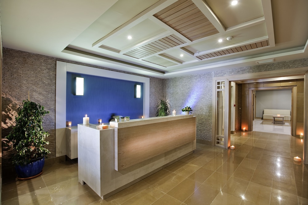 Quadas Hotel - Adults Only 7/63