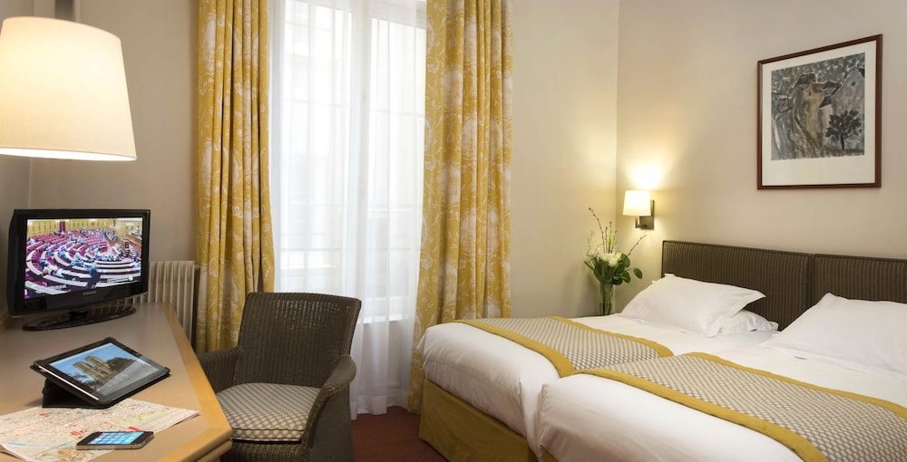HOTEL DE LUTECE 12/40