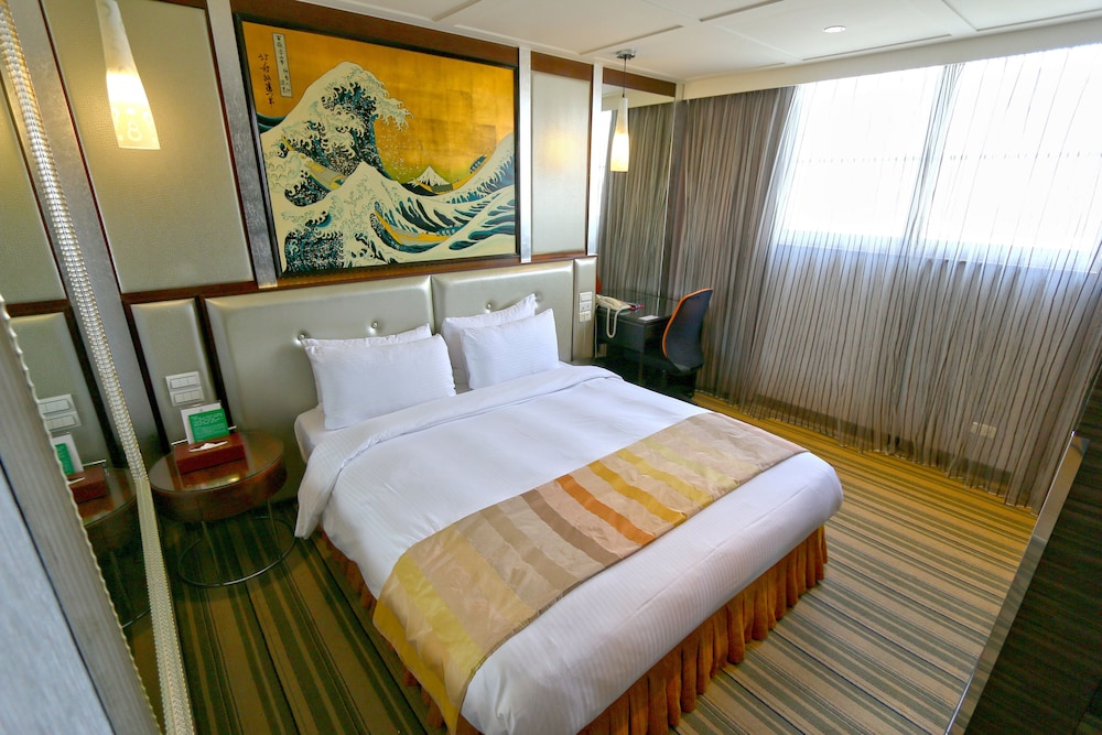 STANDARD, DOUBLE BED