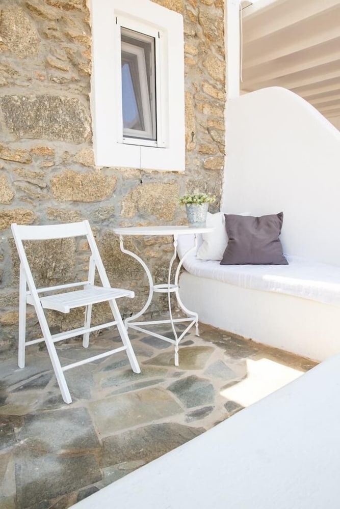 Bellou Suites 21/50