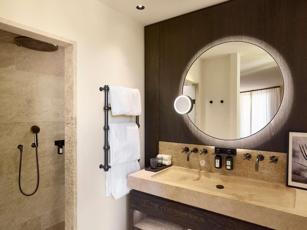 L'Isle de Leos Hotel & Spa - MGallery Collection 50/50