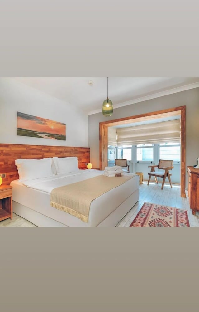 Triangulo Hotel 11/50