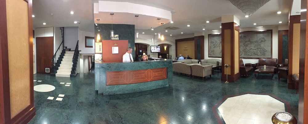 Benler Hotel 5/30