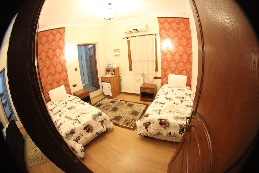 Boomerang Guest House 50/67