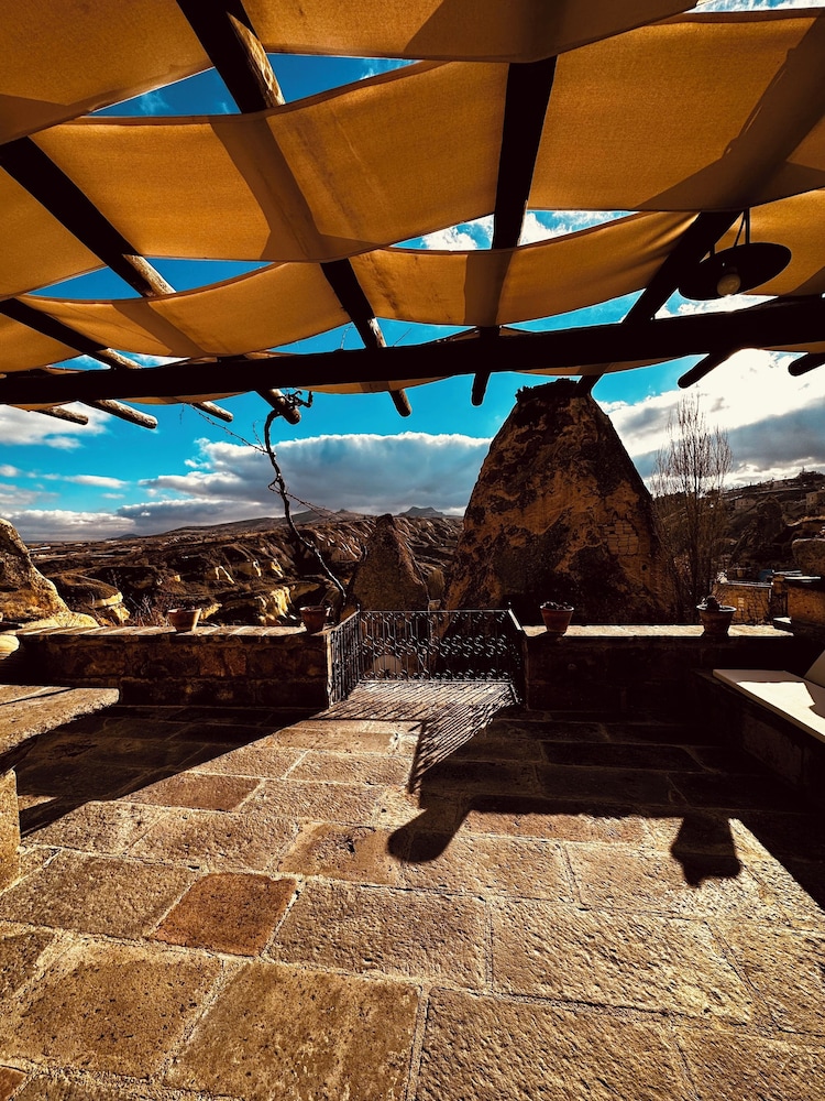 Les Maisons De Cappadoce 26/75