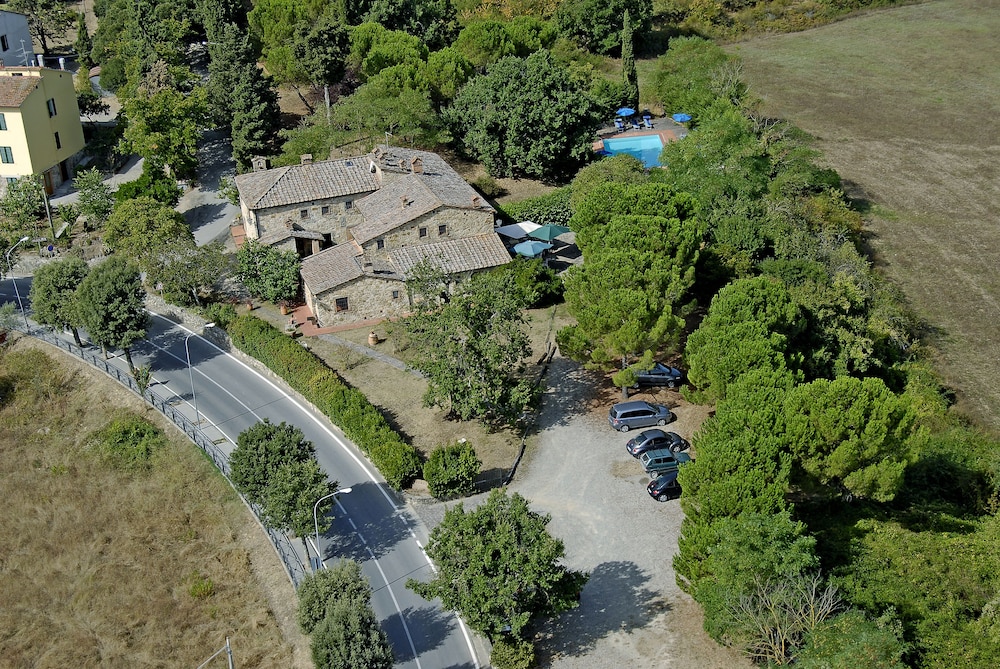 Albergo Il Colombaio 20/24