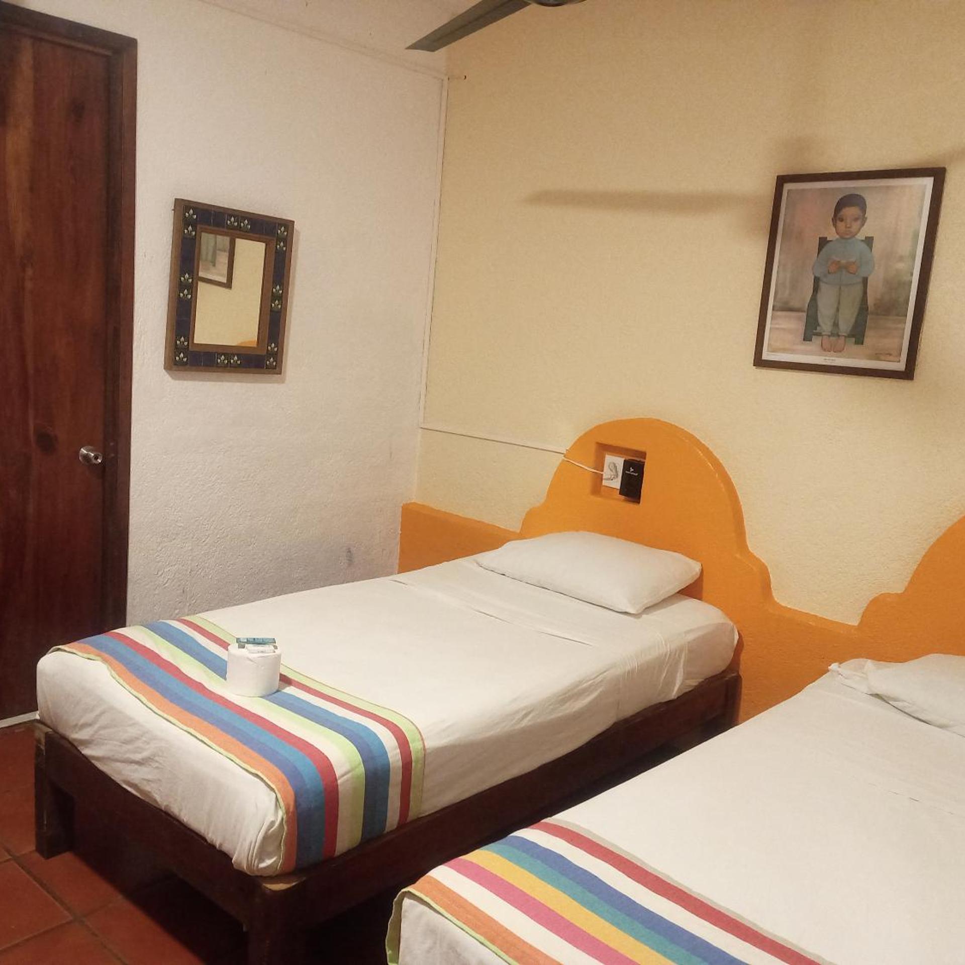Pargos Hotel 11/42