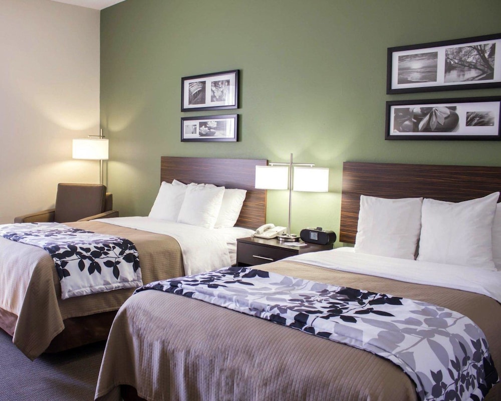 Sleep Inn and Suites Smithfield Near I-95 13/34