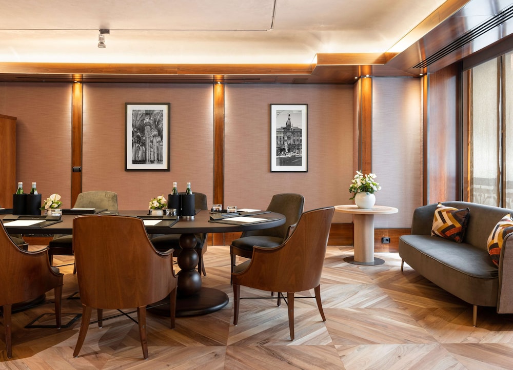 Park Hyatt Milano Hotel 85/93