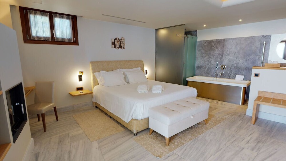 Valeni Boutique Hotel 15/48