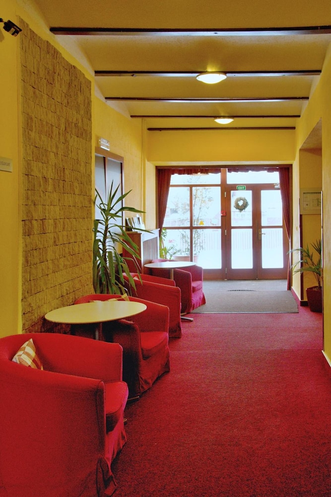 Hotel Harrachov Inn 37/48