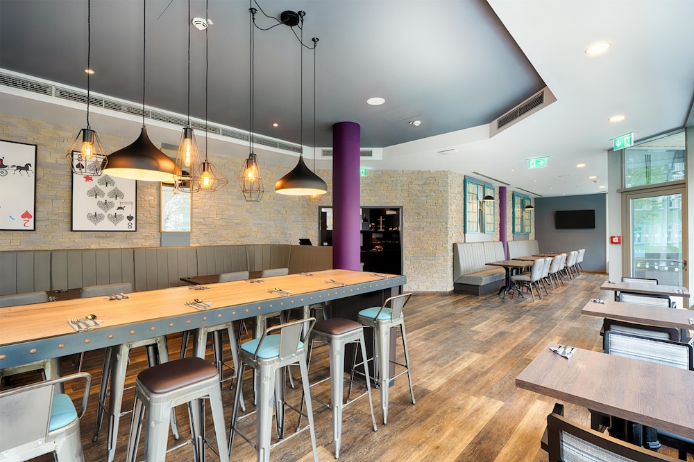 Premier Inn Stuttgart Bad Cannstatt Hotel 25/36
