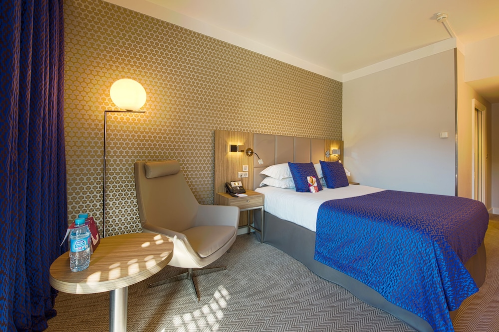 Crowne Plaza Lyon - Cite Internationale by IHG 12/74