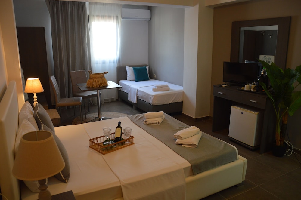 Aqua Mare Sea Side Rooms 15/50