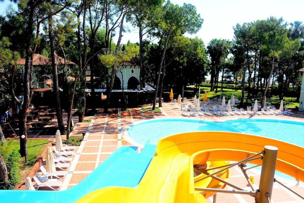 Meder Resort 42/50