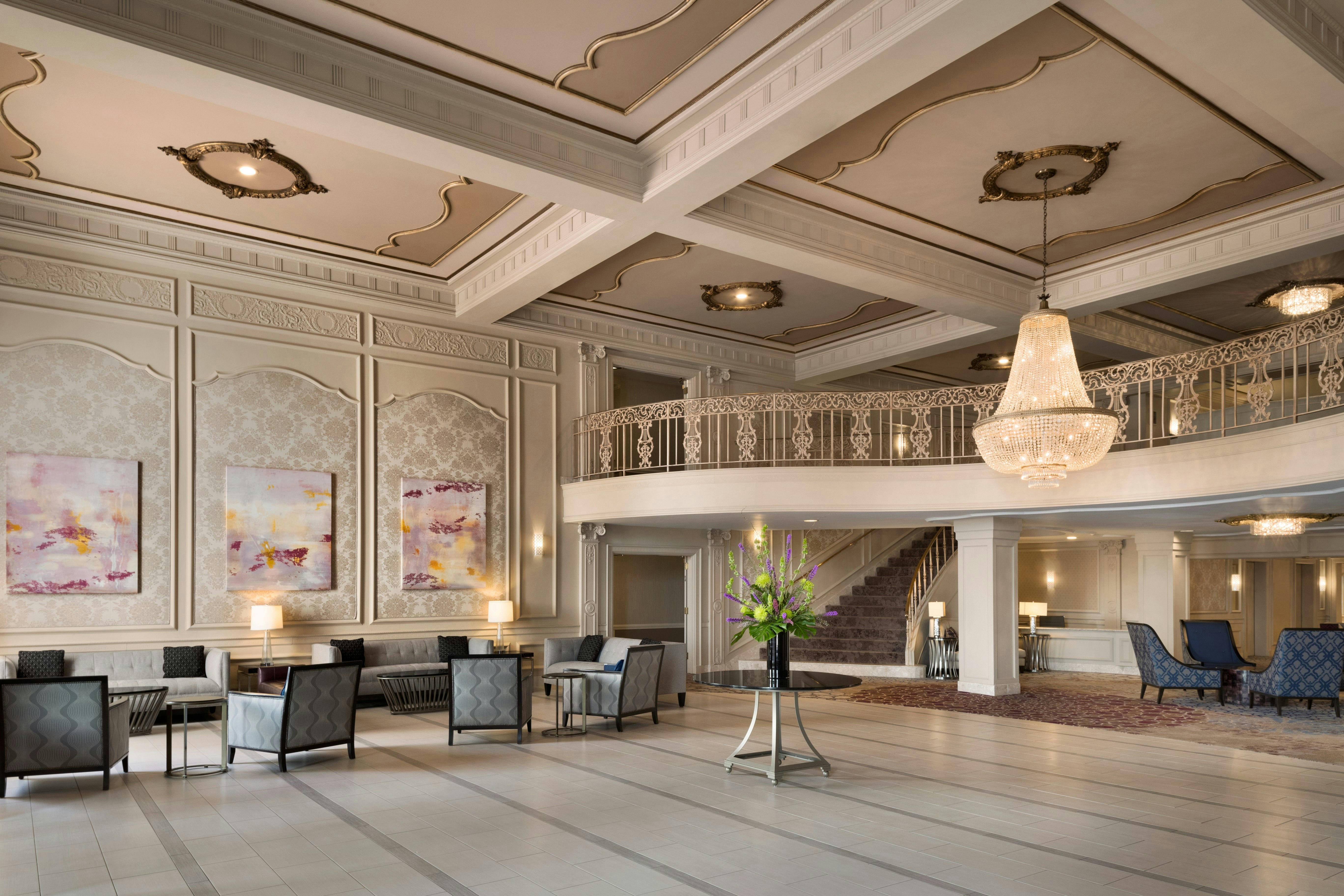Hilton St. Louis Frontenac 10/76