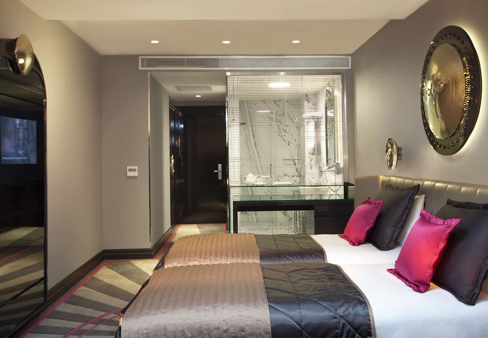Sura Design Hotel & Suites 42/68