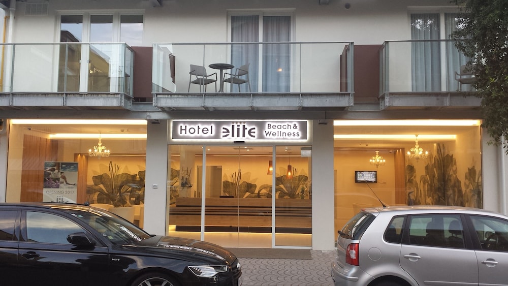 Hotel Elite 5/50