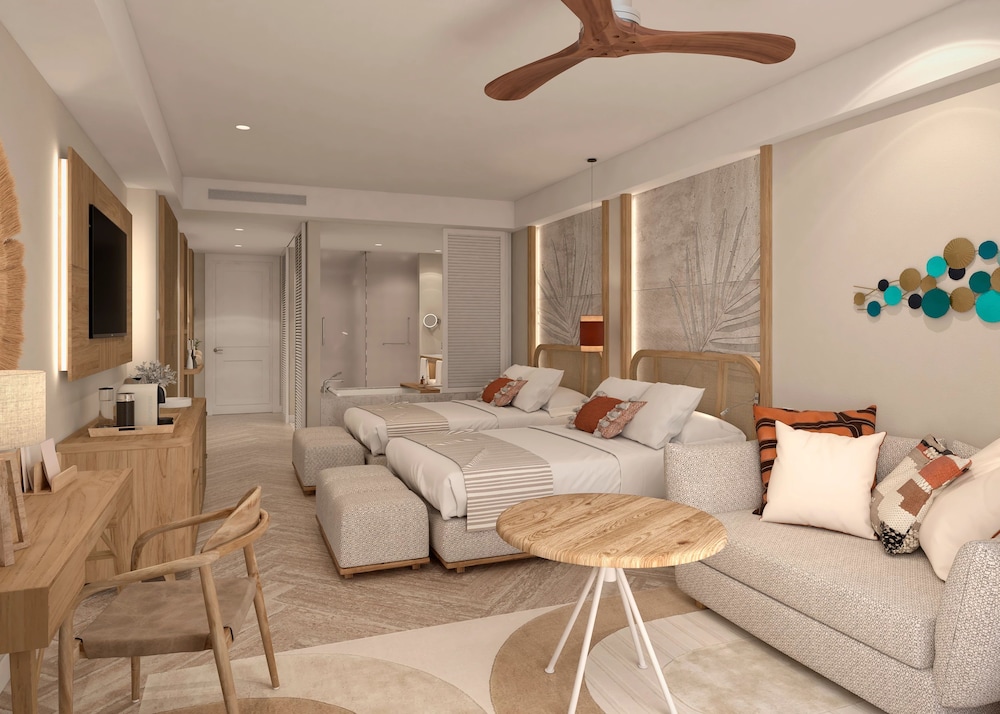 Preferred Club, Junior Suite, 2 Double Beds, Ocean Front, Dreams Playa Esmeralda Resort & Spa 6/9