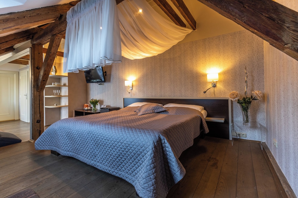 HOTEL PEREGRIN 40/72