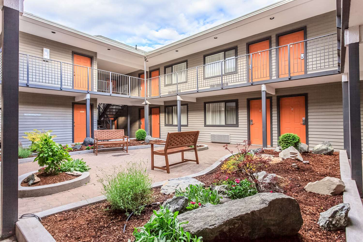 Quality Inn Merritt 5/57