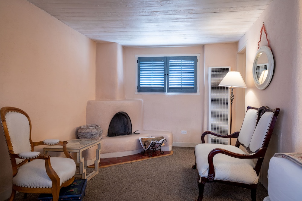 The Historic Taos Inn 57/80