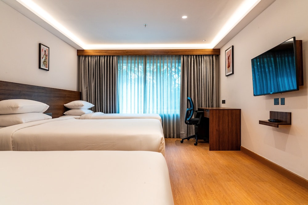 Lilac Hotel, Guruvayur 13/49