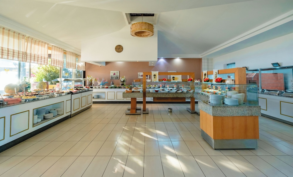Ozlem Garden Hotel 42/62