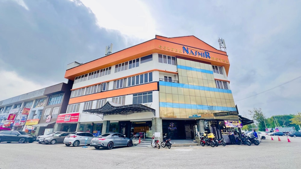 Golden Nasmir Hotel 1/36