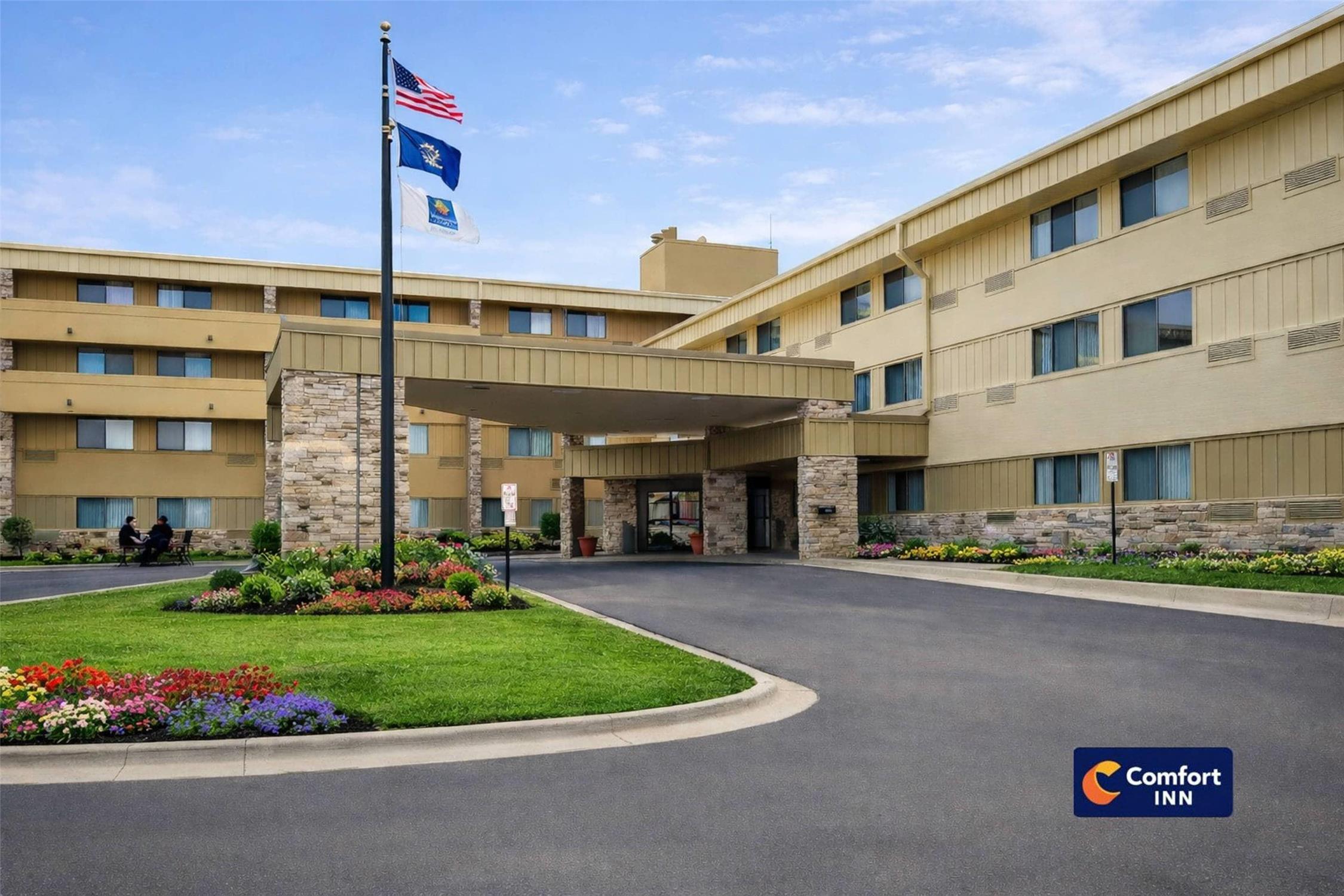 Comfort Inn Farmington Hills - Detroit Northwest 26/27