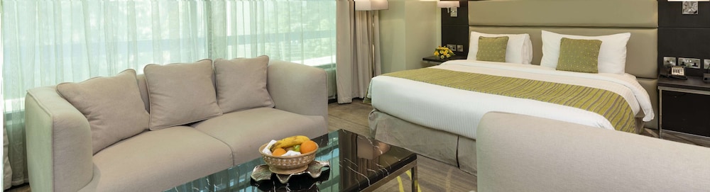 Royal Tulip Canaan Hotel 35/80