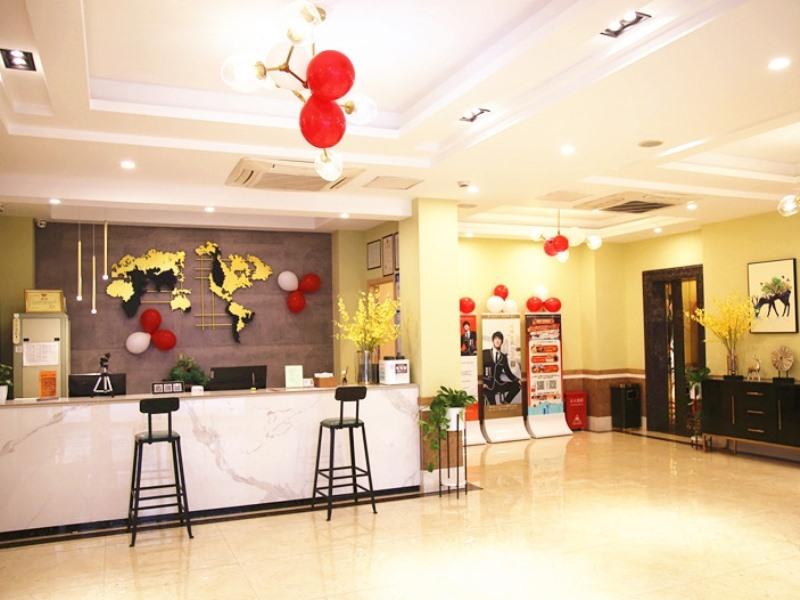 GreenTree Inn Zhenjiang Yangzhong North Gangdong Road Food Street Express Hotel 36/50