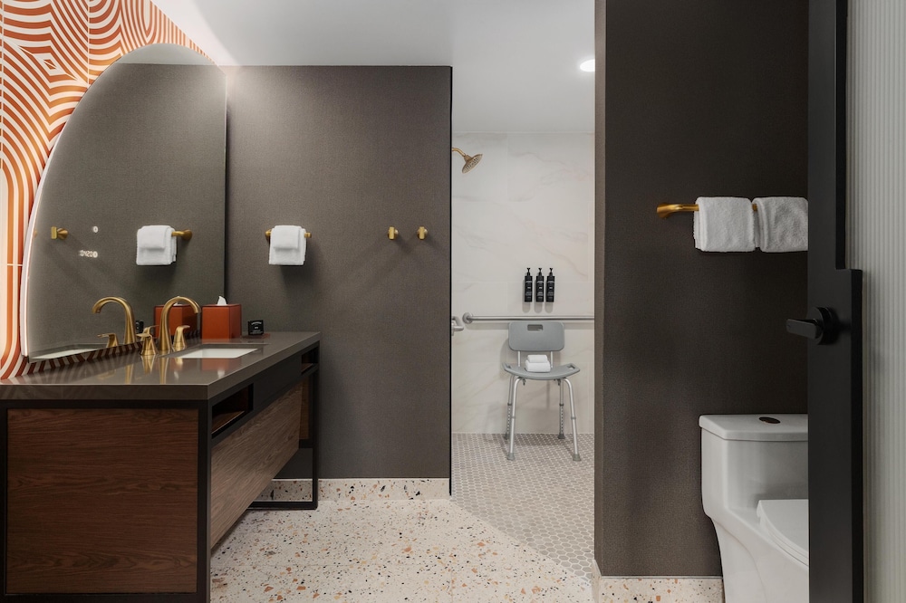 The Berkeley Richmond, Outset Collection by Hilton 18/65