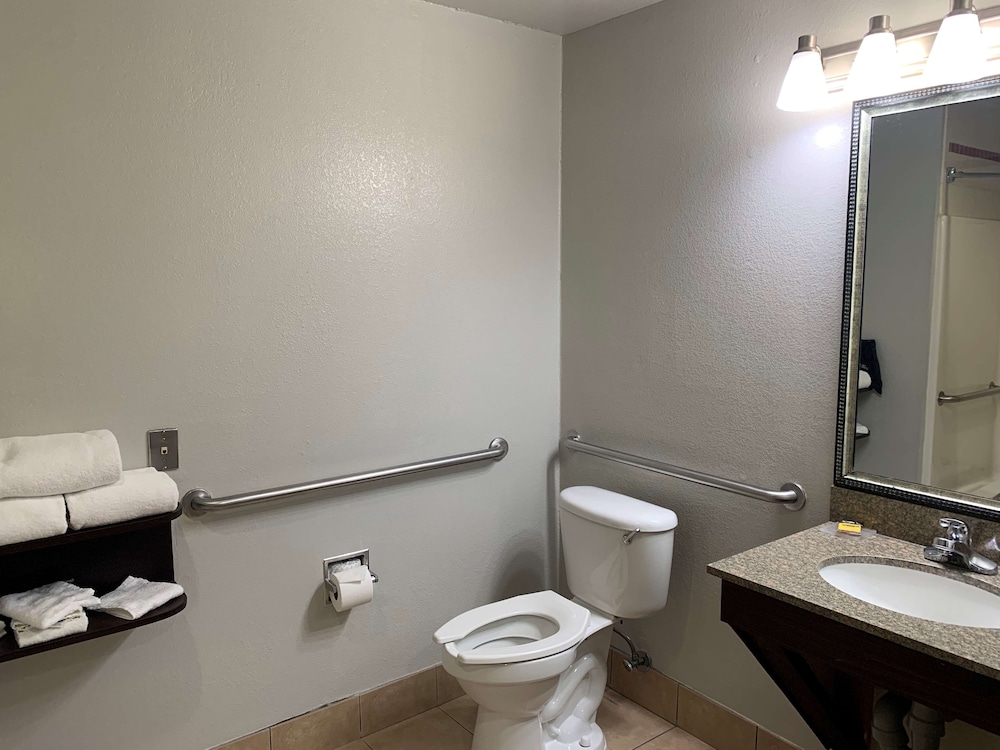 Best Western Plus Lake Worth Inn & Suites 7/29