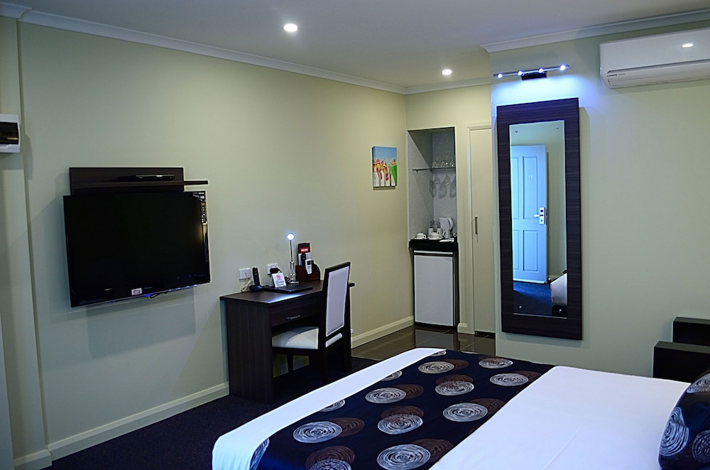 Park Squire Motor Inn And Serviced Apartments 32/49