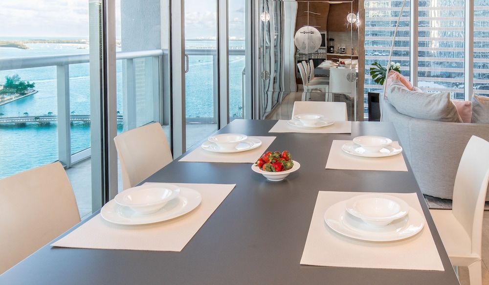 Brickell by Miami Vacation Rentals 31/42