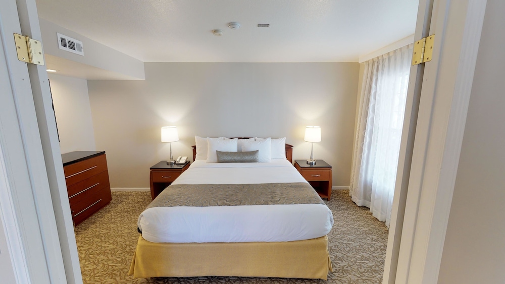 2 Bedrooms, Deluxe, Suite, 2 King Beds, Sofa, Kitchen