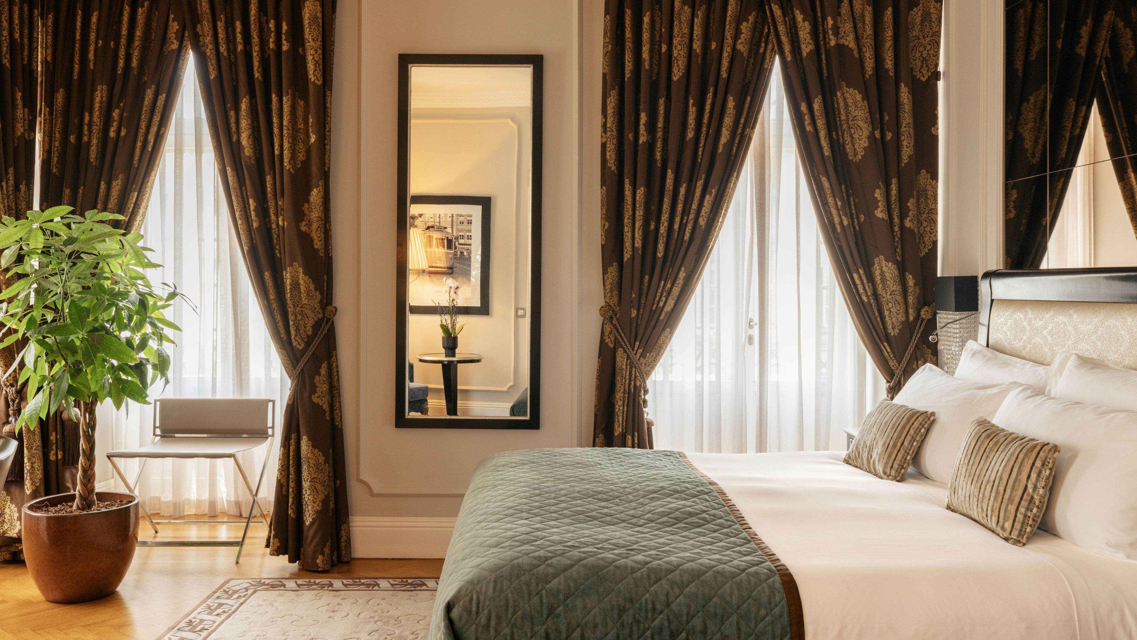 Intercontinental Porto Palacio Das Cardosas 24/82