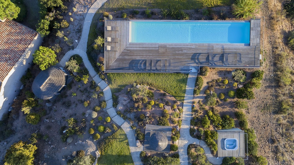 Villa Santa Giulia Palace 25/50