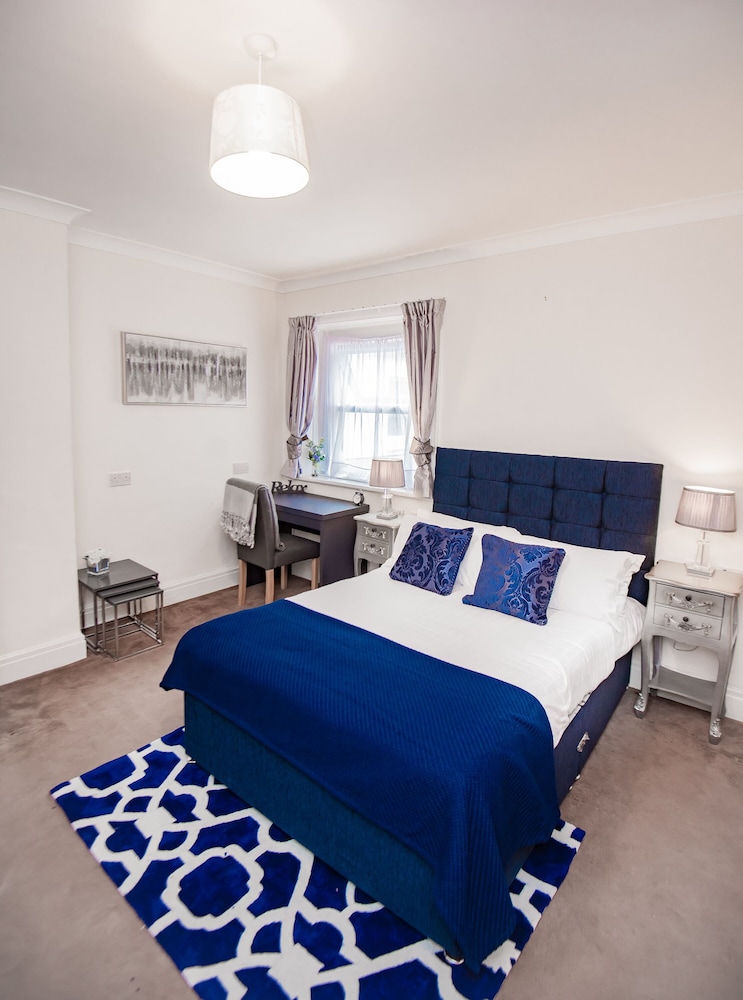 5 Rooms, Superior, Family, 1 Single and 2 Double Beds