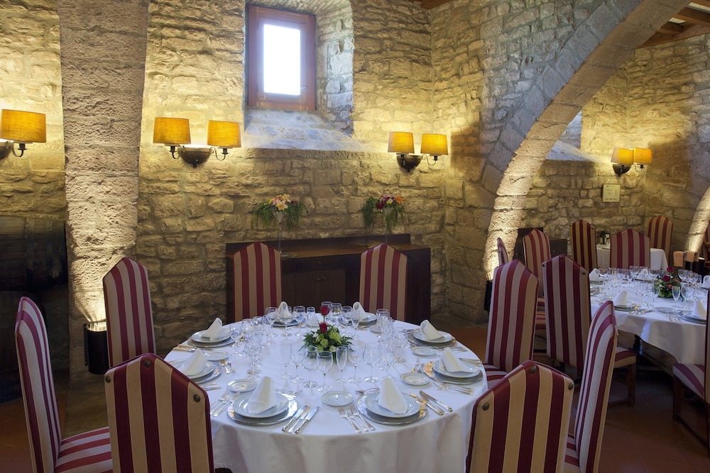 Parador De Cardona 17/32