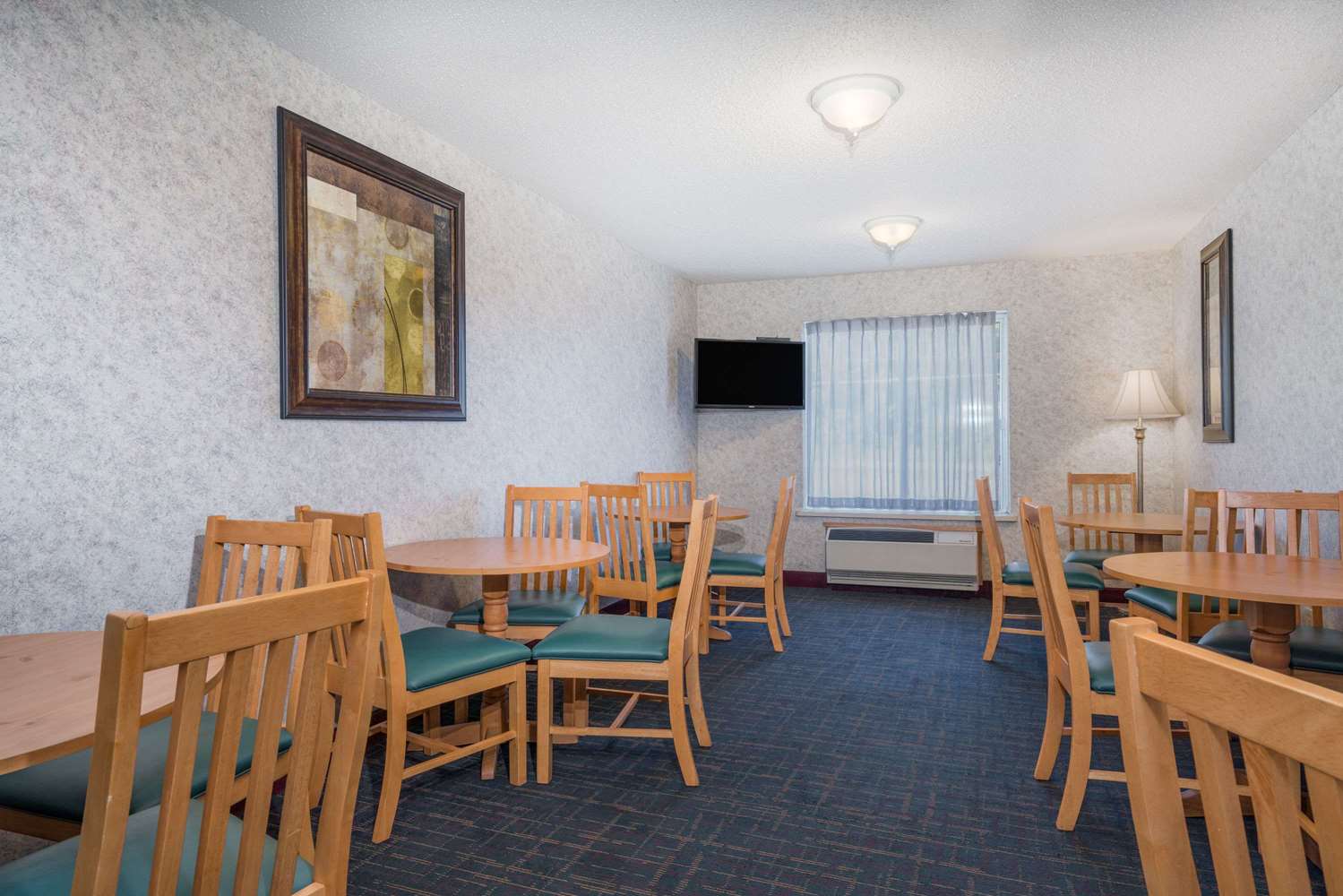 Days Inn by Wyndham Hurley 23/26