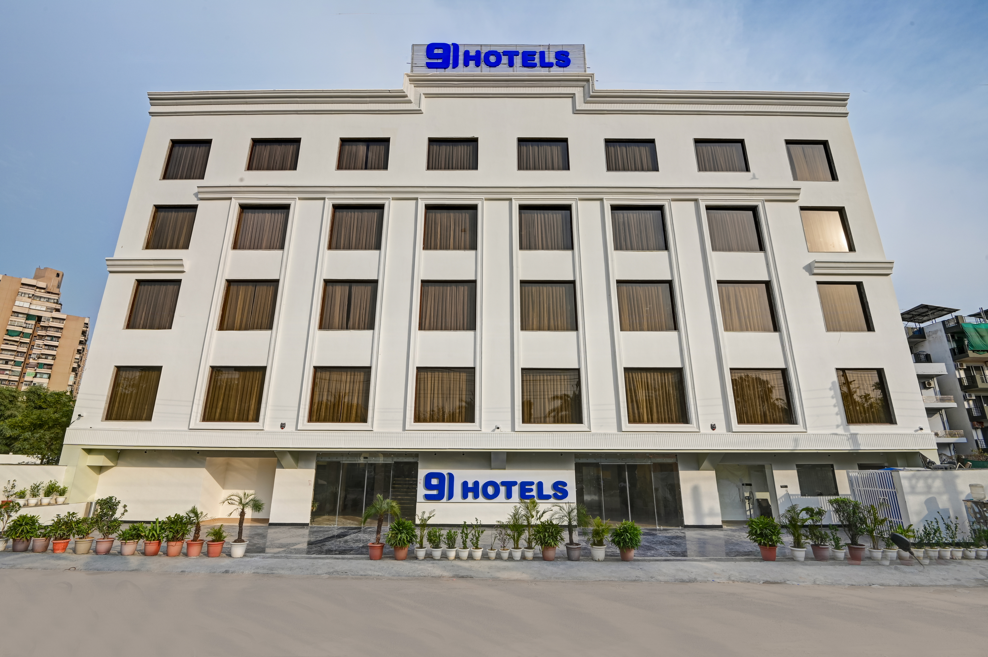 Hotel 91 City Centre Sector 52 3/50
