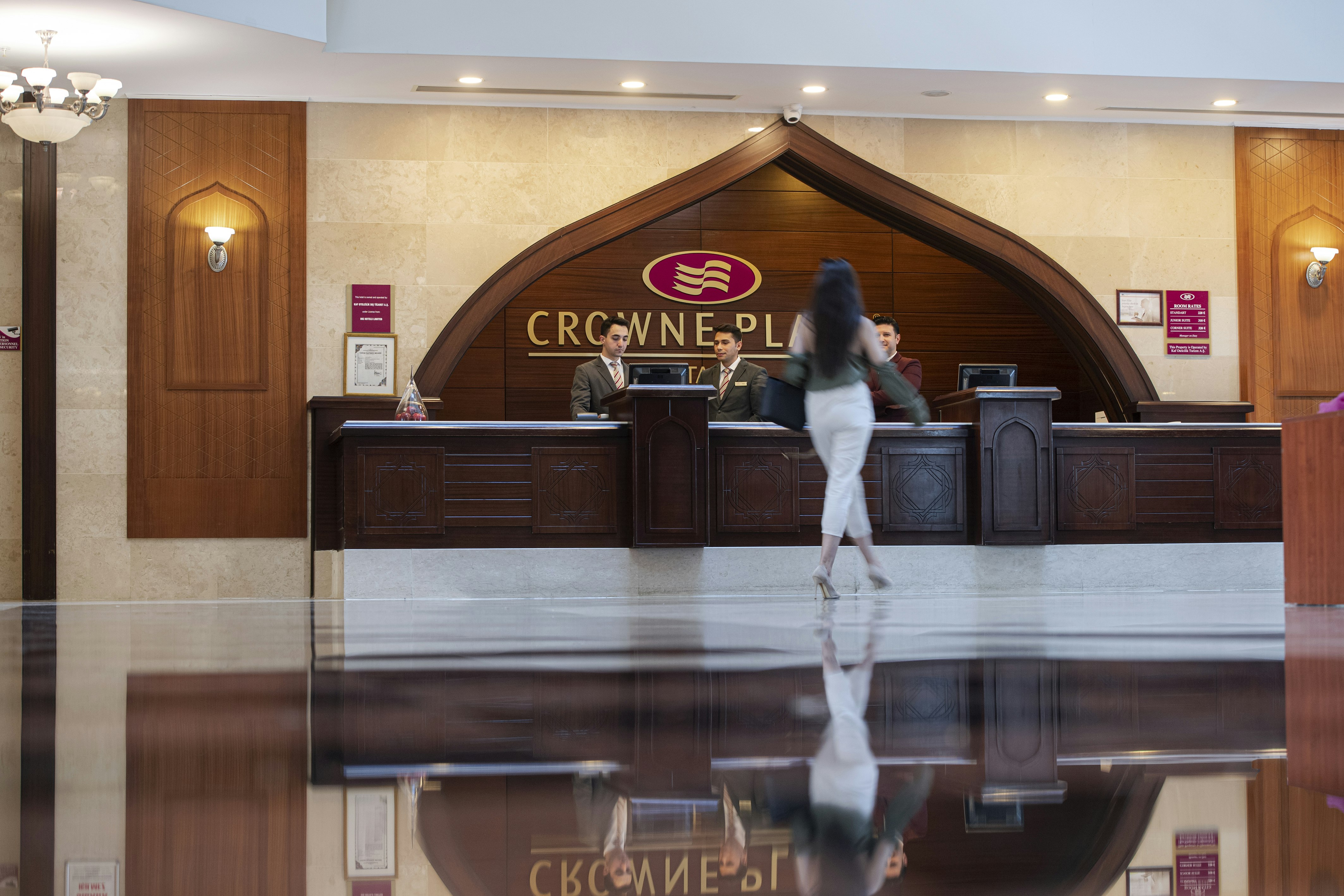 Crowne Plaza Antalya 12/83