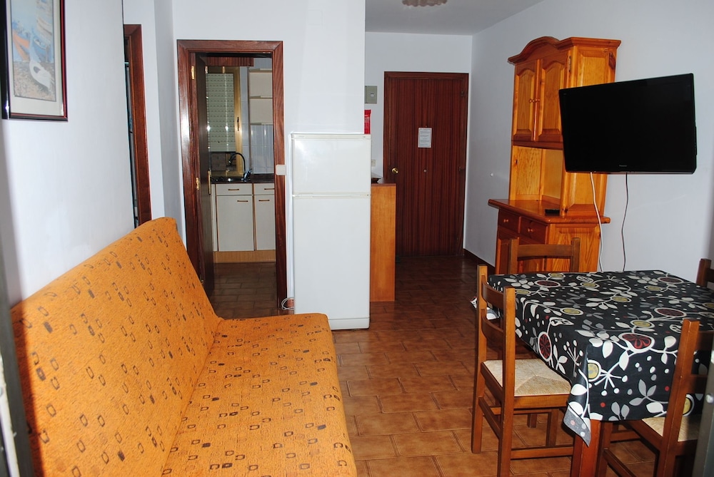 Suaces Apartamentos Turirticos 37/50