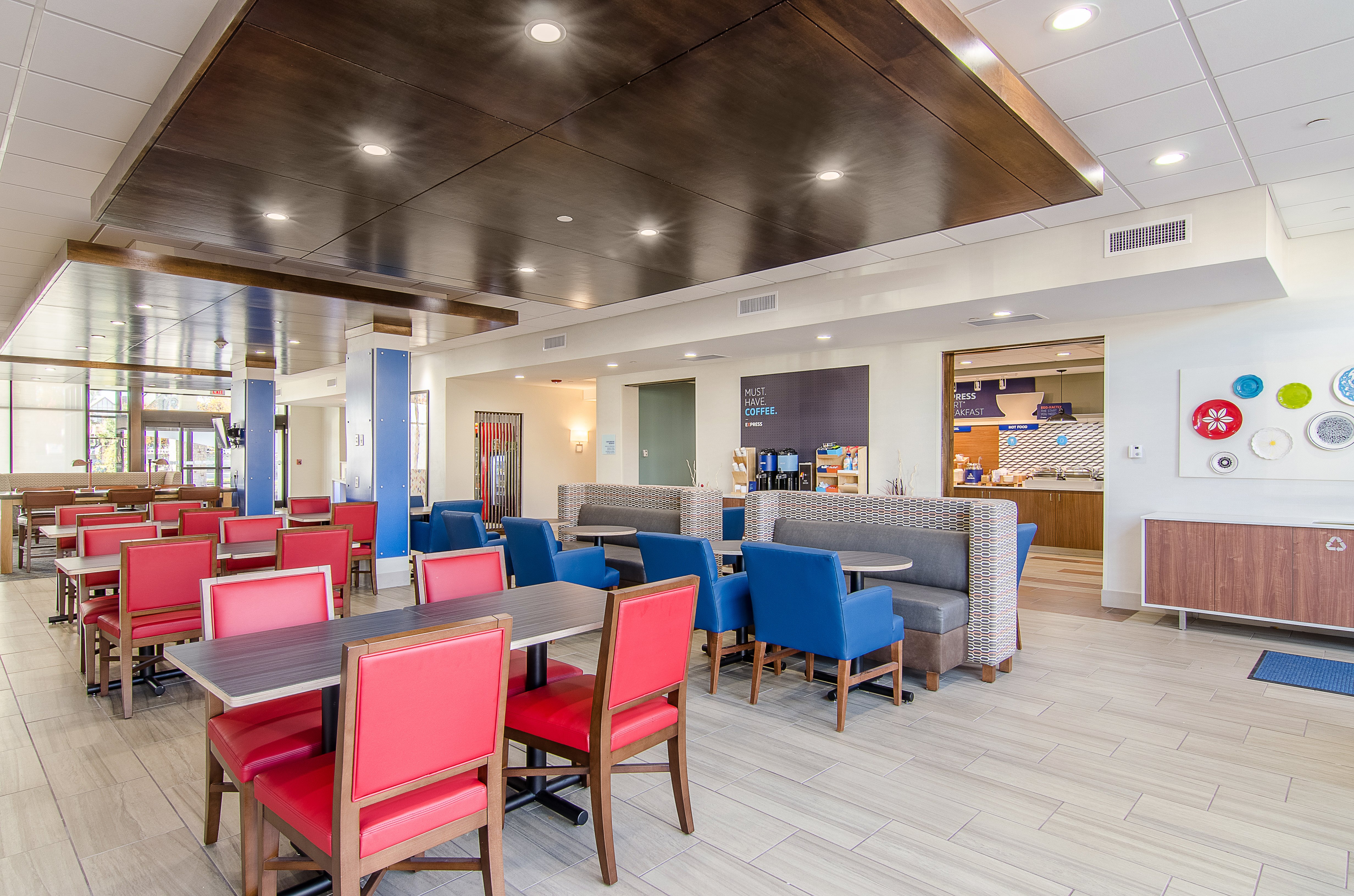 Holiday Inn Express And Suites Atchison 19/30