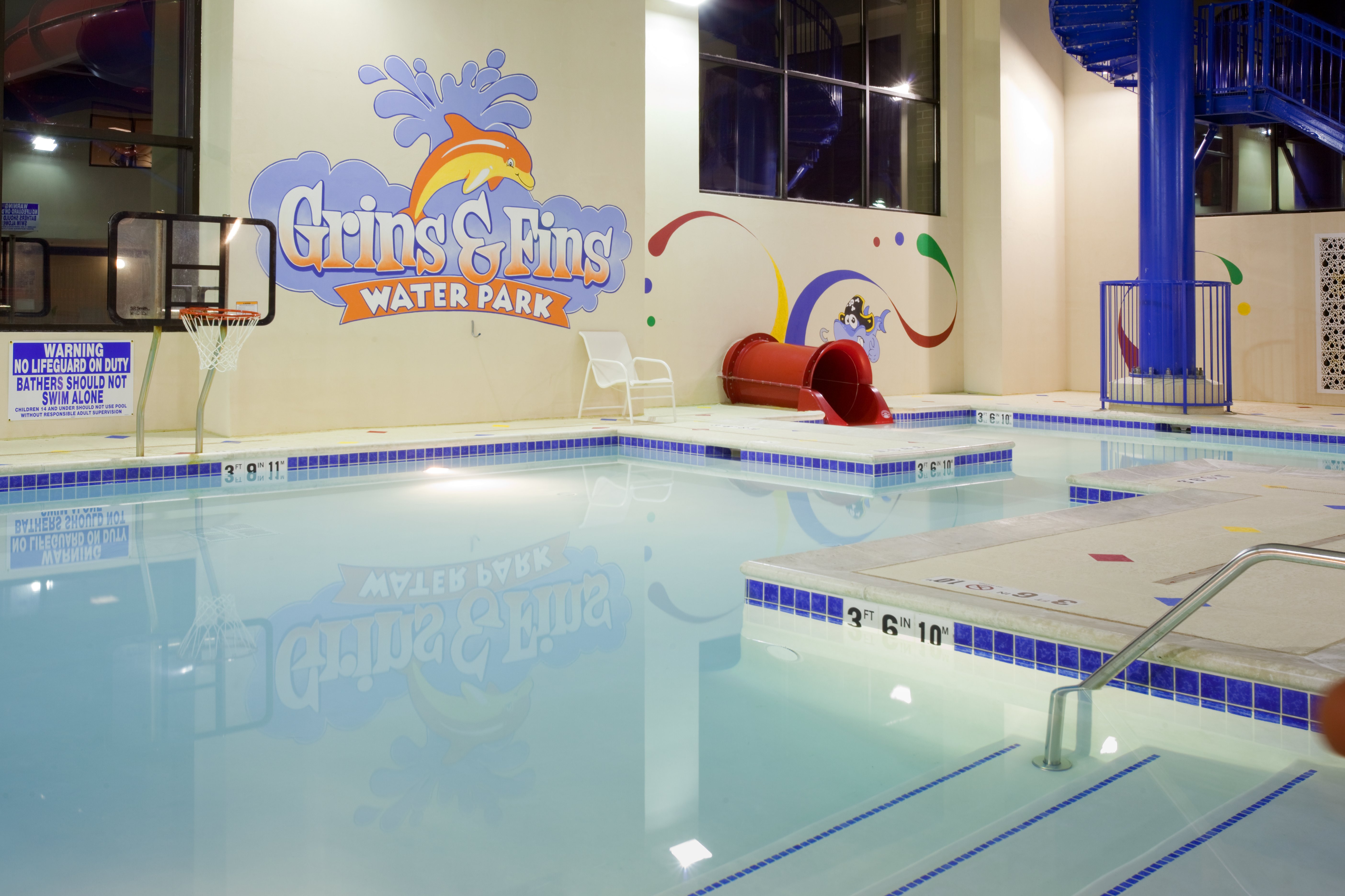 Holiday Inn Express & Suites Salt Lake City West Valley 12/28