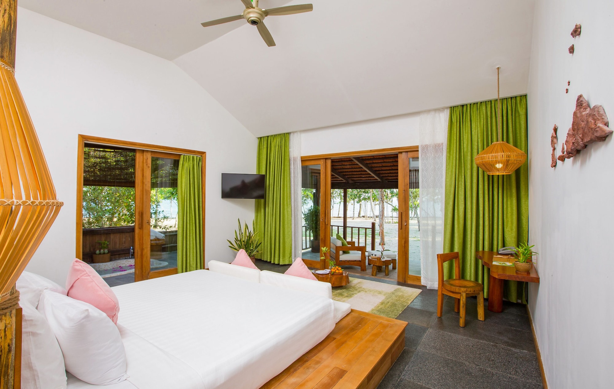 GREEN VILLA